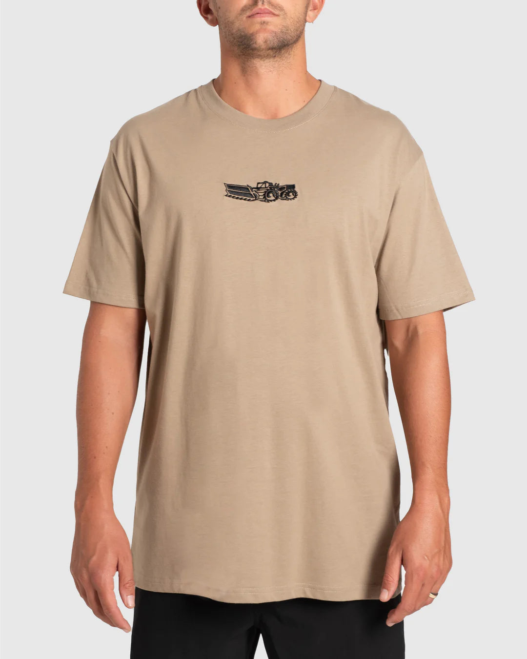 COMPACT TEE