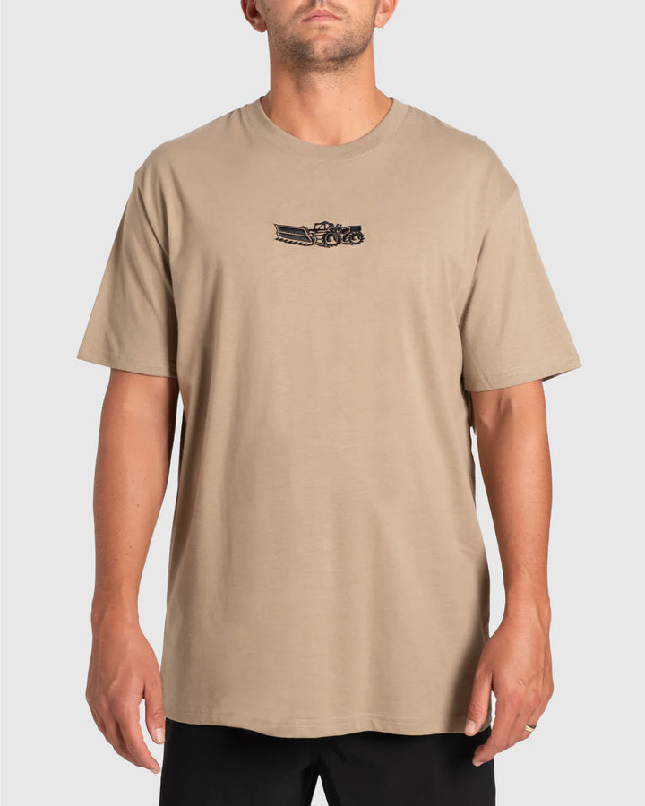 COMPACT TEE
