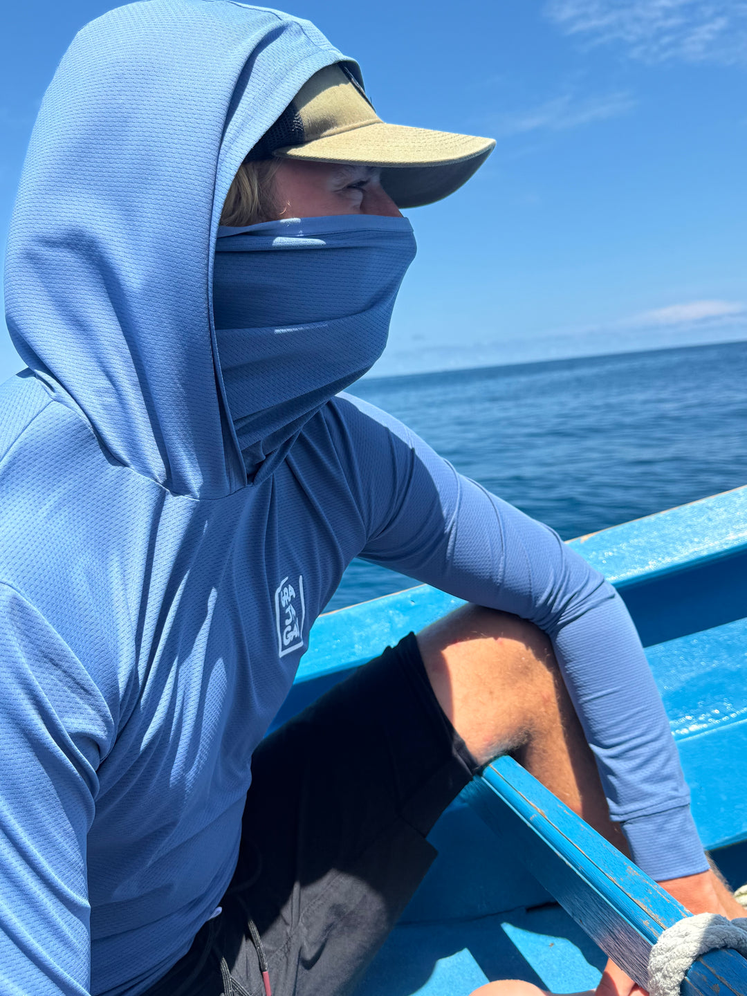 HOODED LONG-SLEEVED SURF TEE UPF 50